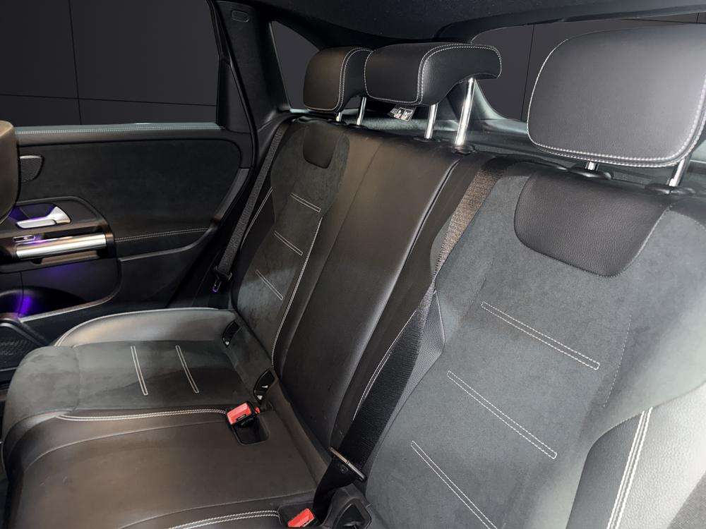 Mercedes-Benz Clase B 200D AMG 2022 gris montaña - foto 16