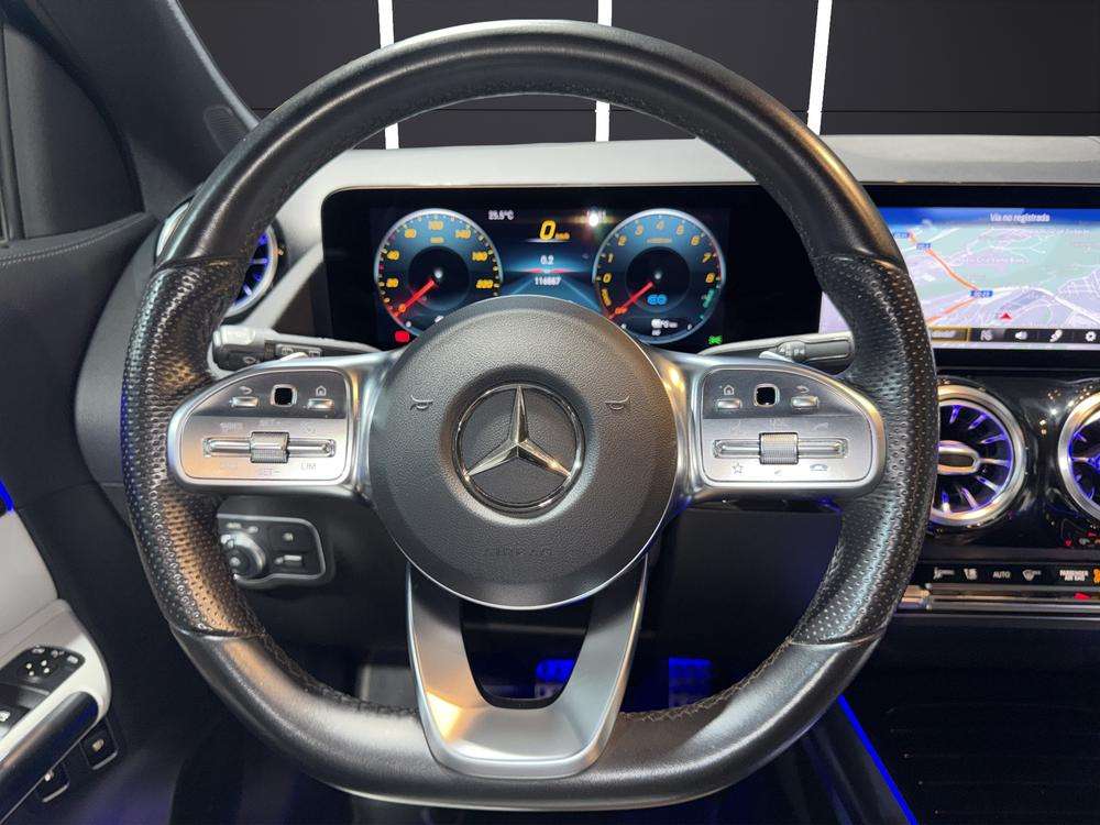 Mercedes-Benz GLA 250e AMG 2021 azul - foto 11