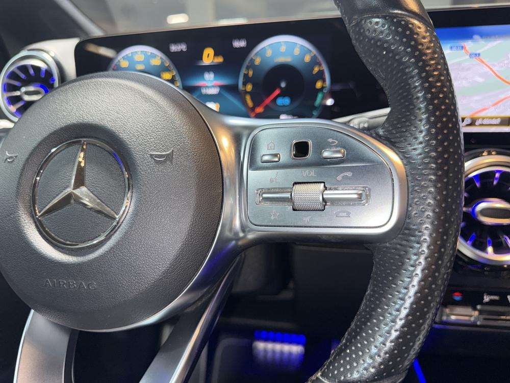 Mercedes-Benz GLA 250e AMG 2021 azul - foto 12