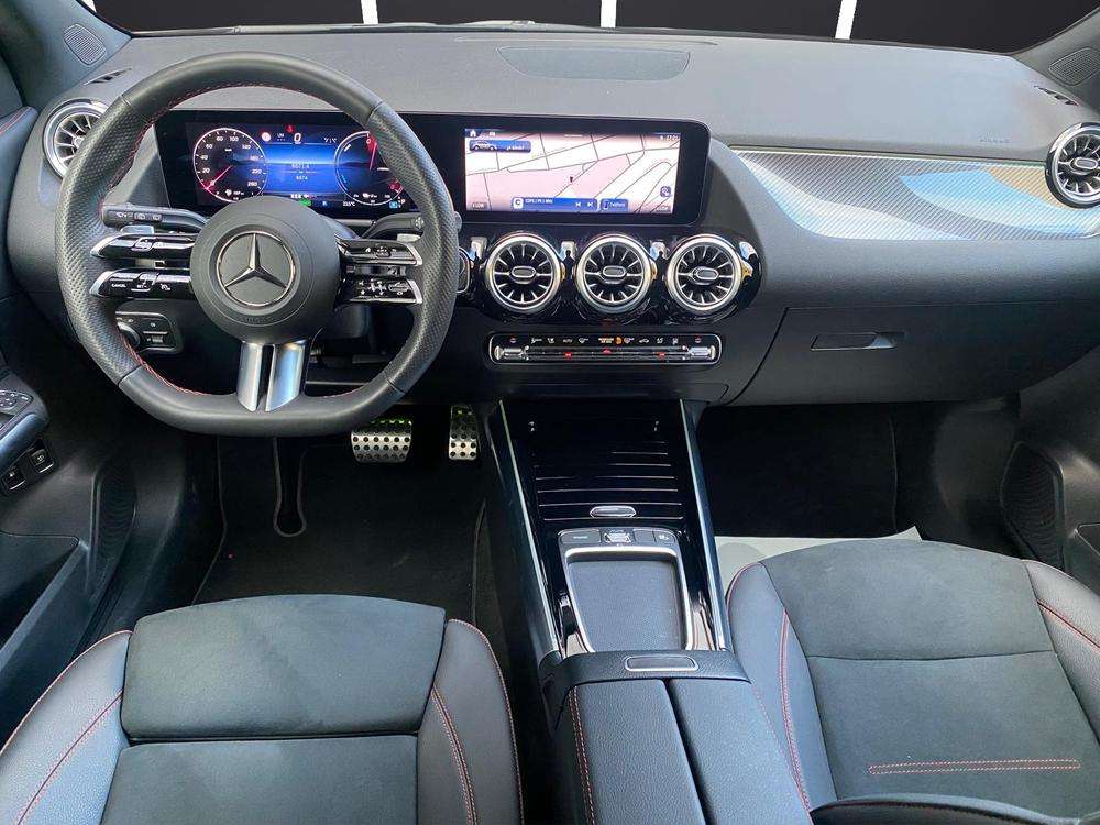 Mercedes-Benz GLA 250e AMG 2024 negro - foto 7