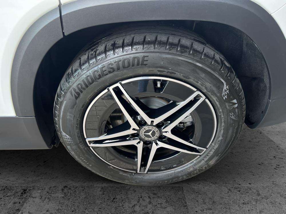 Mercedes-Benz EQB 300 4MATIC AMG 2022 blanco - foto 6
