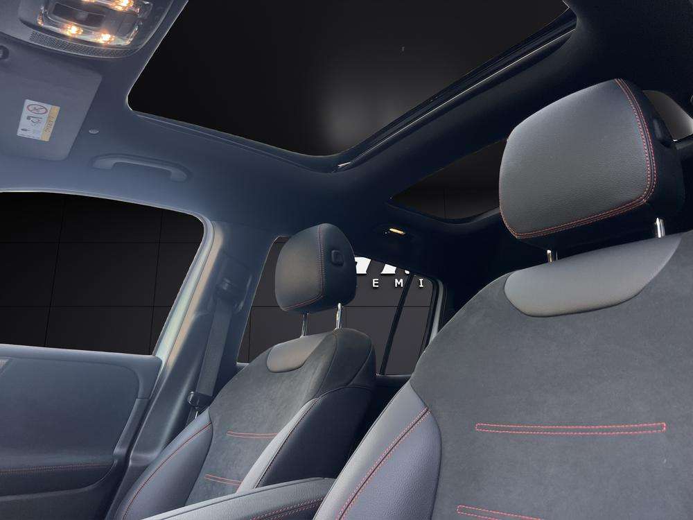 Mercedes-Benz EQB 300 4MATIC AMG 2022 blanco - foto 17