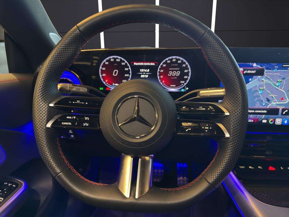 Mercedes-Benz CLA 250+ AMG 2025 gris - foto 10