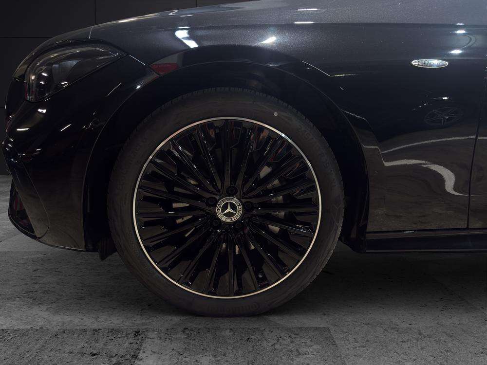 Mercedes-Benz CLE 300e AMG 2025 negro - foto 7