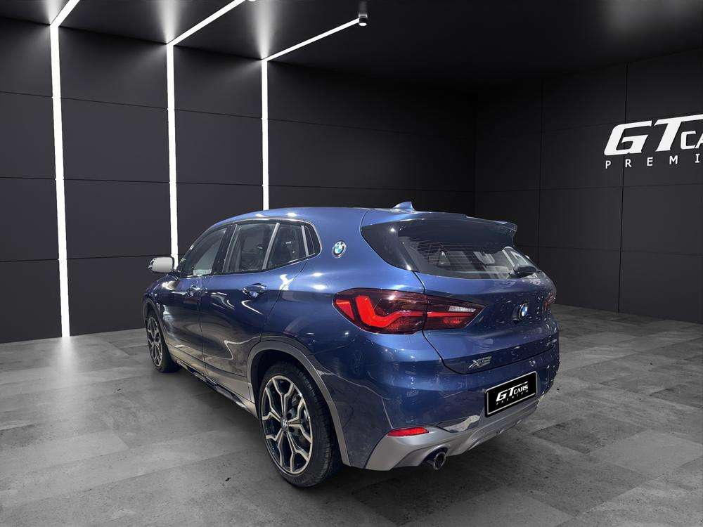 BMW X2 xDrive 25e 2021 azul - foto 3