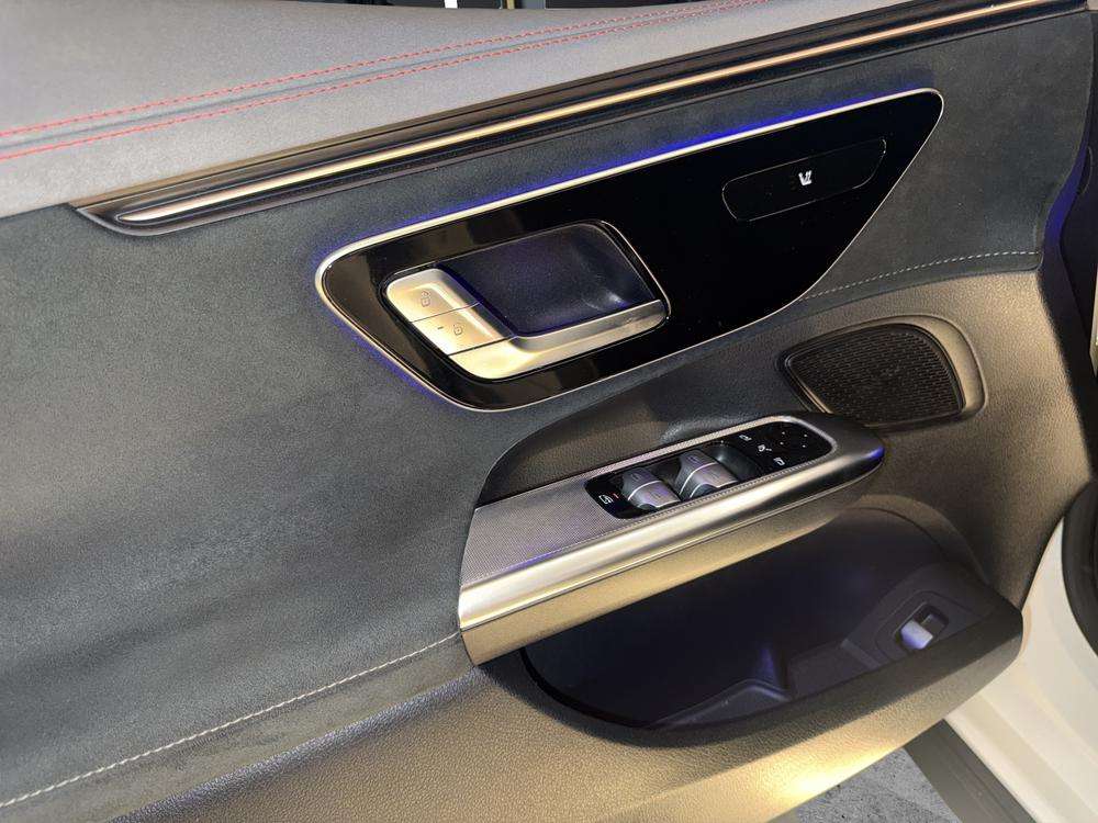 Mercedes-Benz EQE 350 AMG 2023 blanco - foto 14