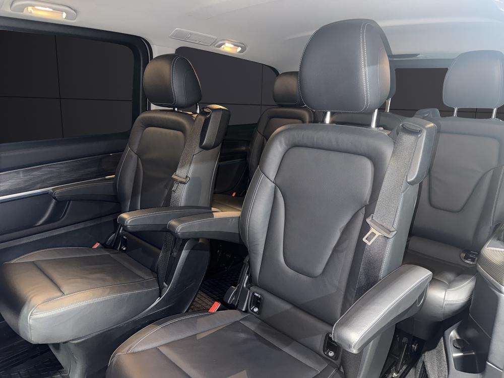 Mercedes-Benz CLASE V 300D 2023 plata - foto 16