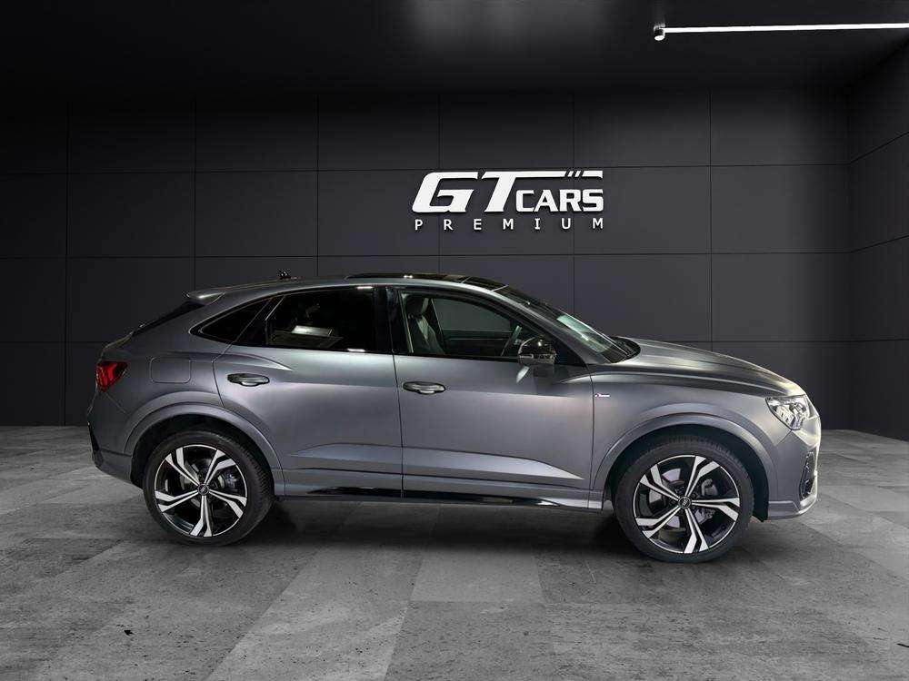 Audi Q3 Sportback 45TFSIe S tronic 2022 gris - foto 2