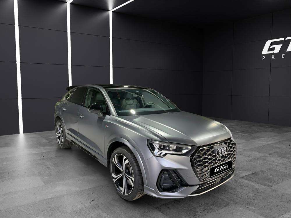 Audi Q3 Sportback 45TFSIe S tronic 2022 gris - foto 3