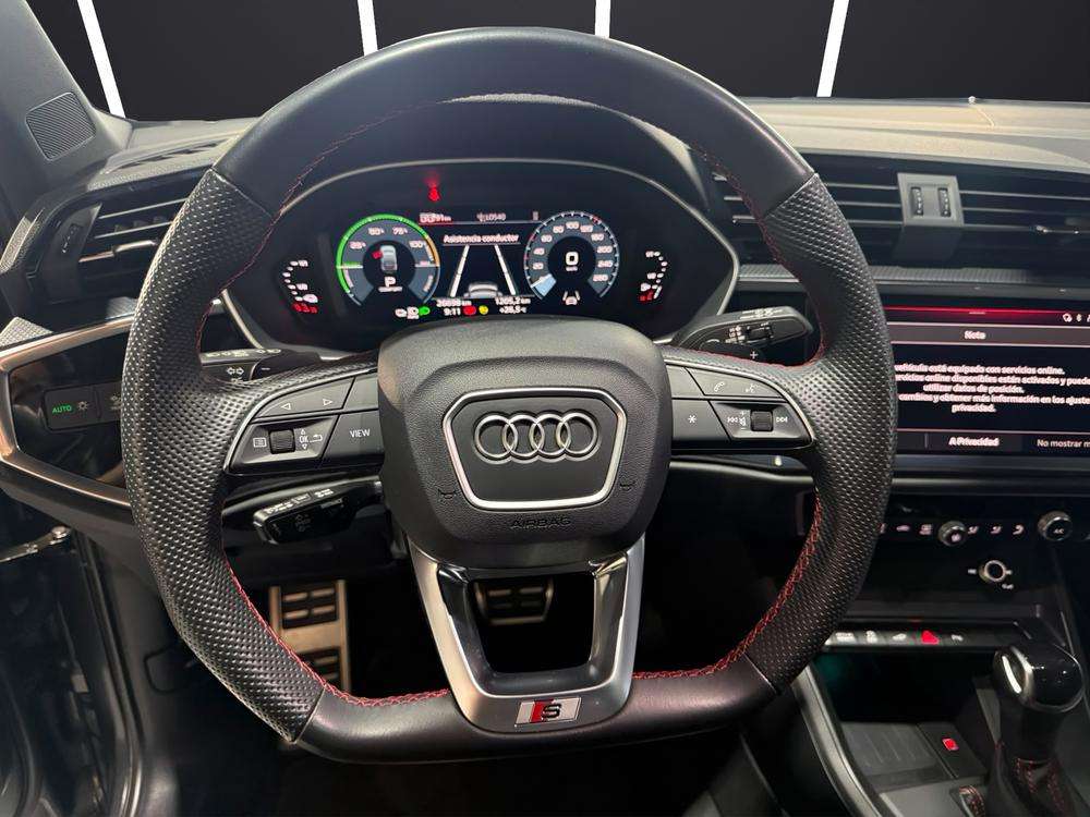Audi Q3 Sportback 45TFSIe S tronic 2022 gris - foto 9