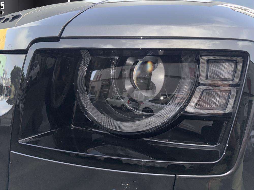 Land Rover Range Rover Defender 2026 gris - foto 6