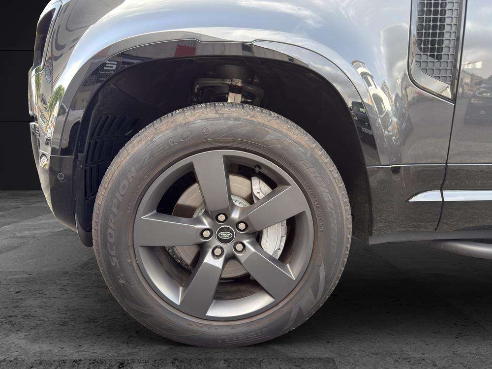 Land Rover Range Rover Defender 2026 gris - foto 7
