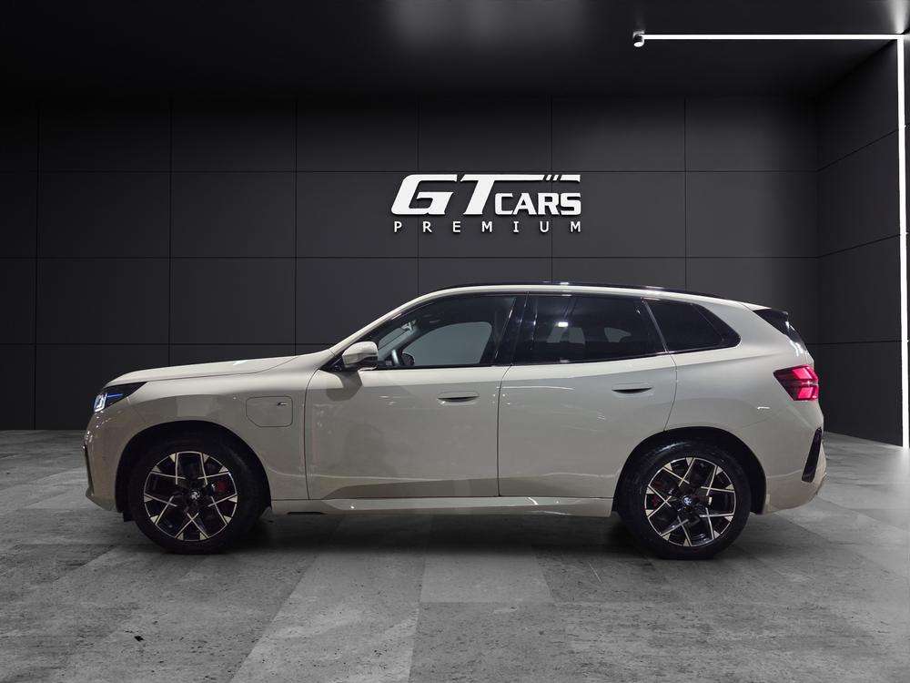 BMW X3  30e xDrive M 2025 gris - foto 2
