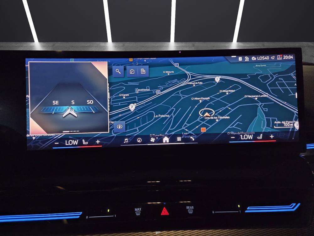 BMW Serie 5  530e xDrive 2024 azul - foto 14