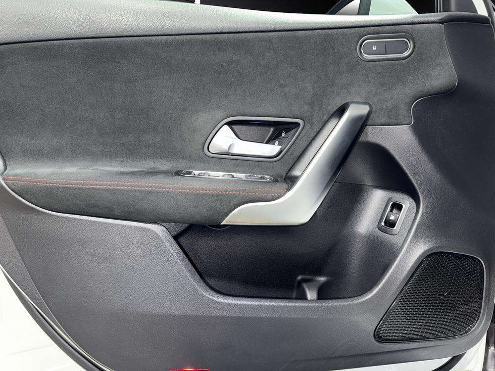 Mercedes-Benz Clase A 250e AMG 2021 plata - foto 12