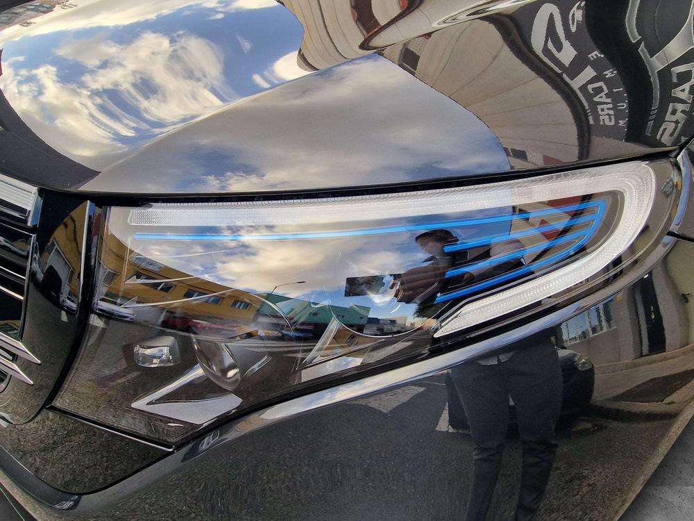 Mercedes-Benz EQC 400 4MATIC 2022 azul - foto 5