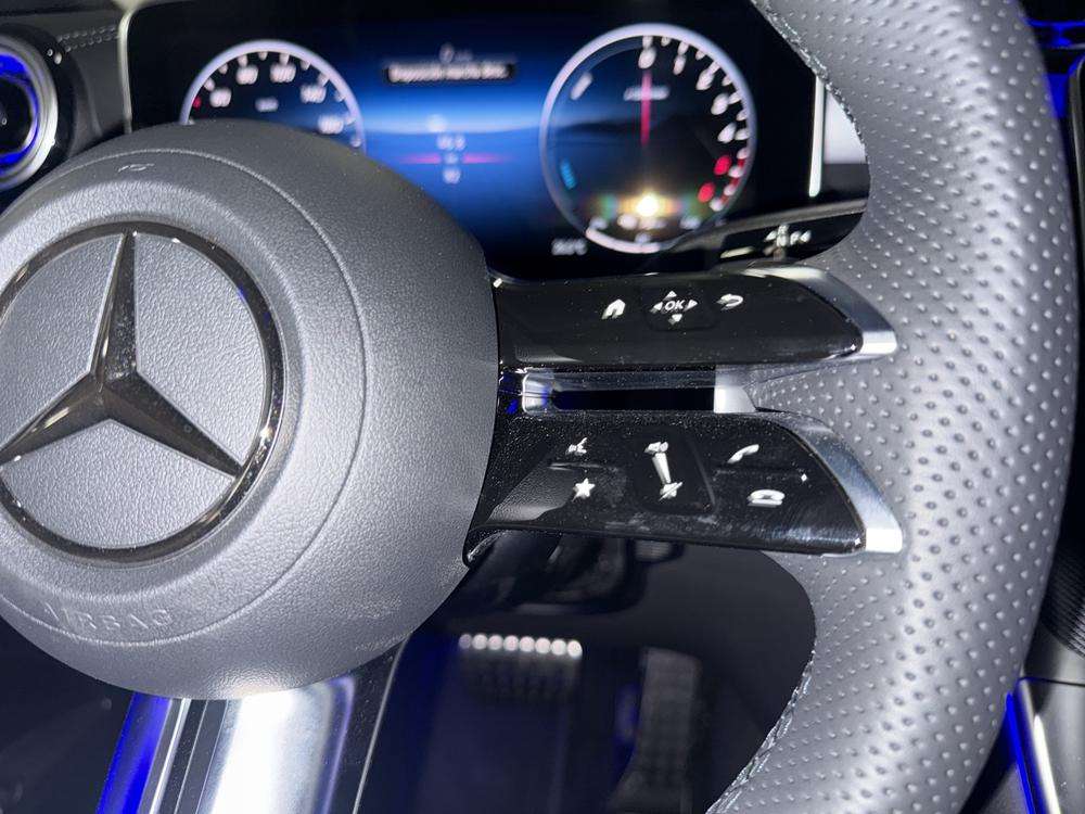 Mercedes-Benz GLC COUPE 300de AMG 2026 gris - foto 12
