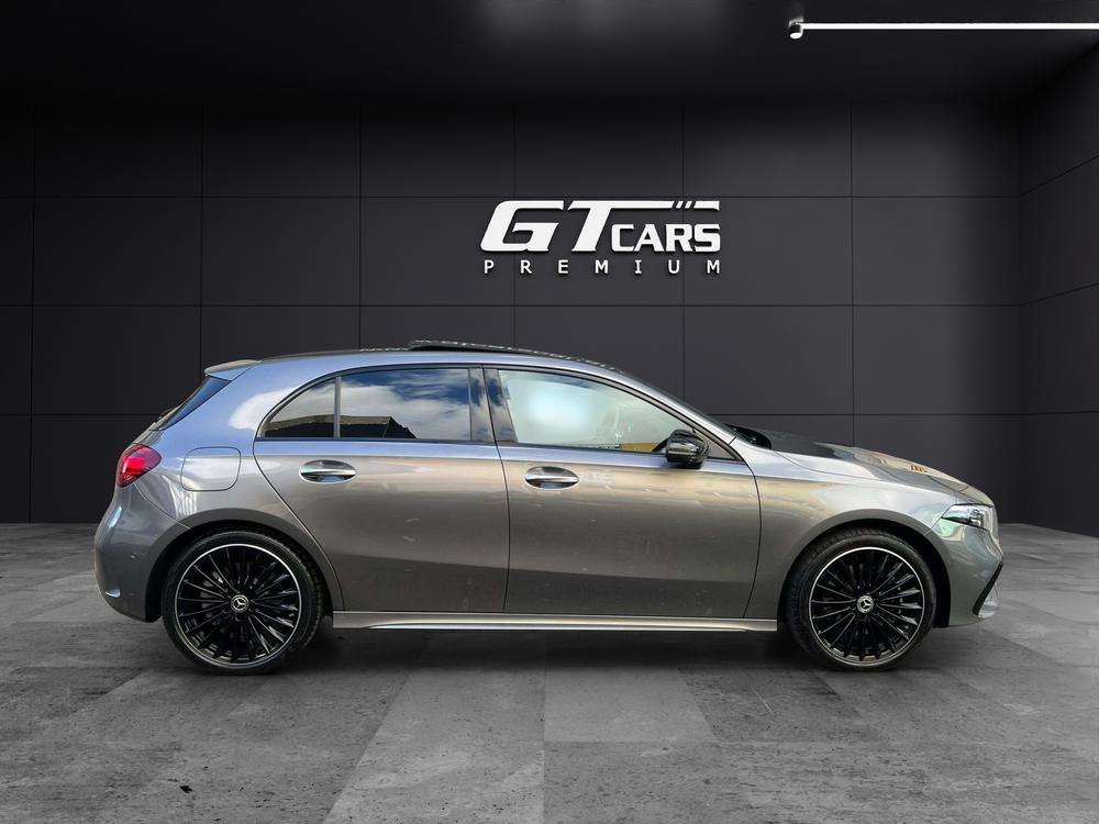 Mercedes-Benz Clase A 250e AMG 2025 gris montaña - foto 2