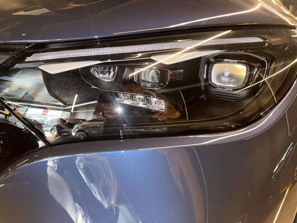 Mercedes-Benz EQE SUV 500 4MATIC 2025 azul - foto 5