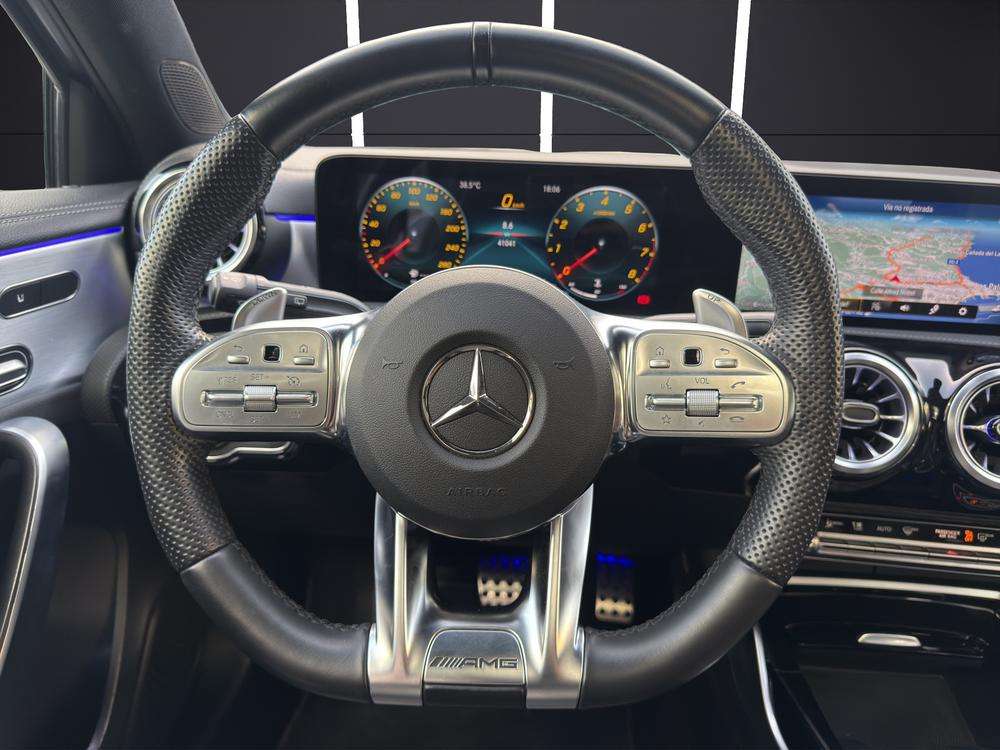 Mercedes-Benz Clase A 35 AMG 4MATIC 2022 gris - foto 11