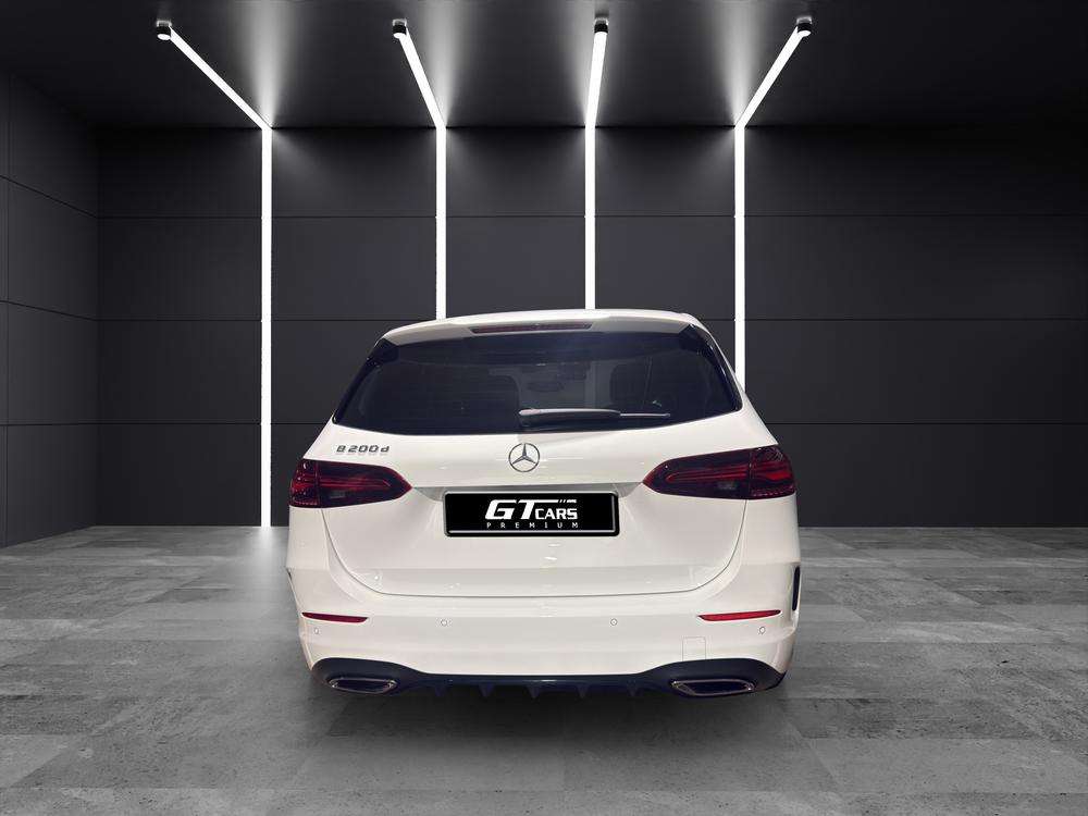 Mercedes-Benz Clase B 200D  AMG 2023 blanco - foto 5