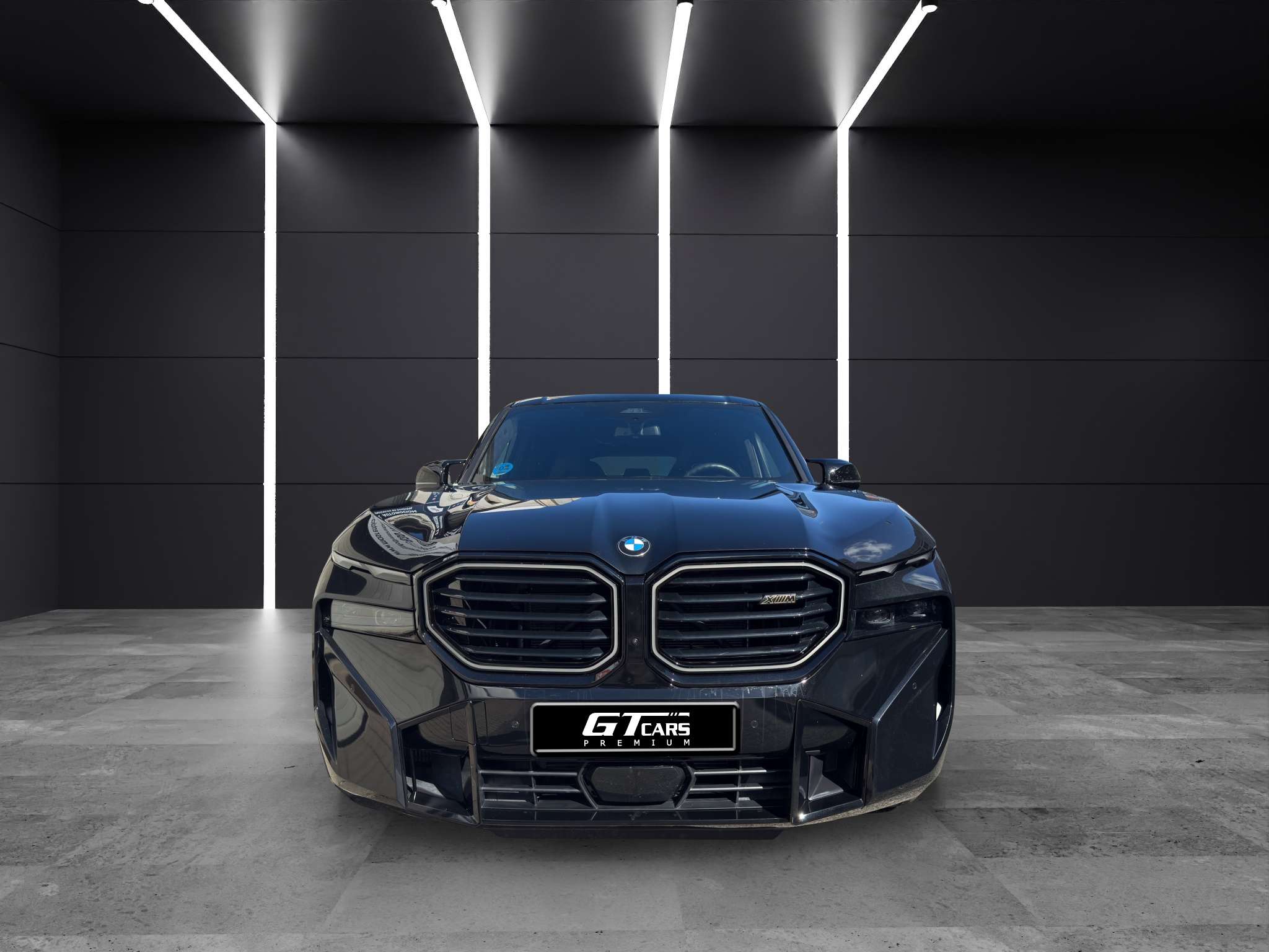 BMW XM . 2025 negro - foto 3