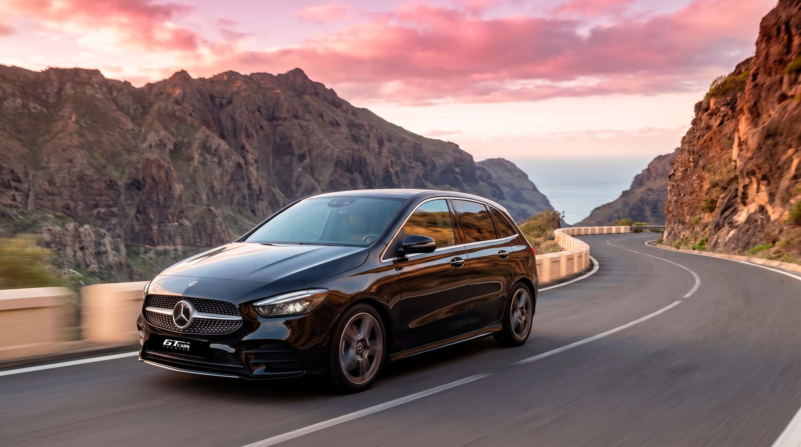 Mercedes-Benz Clase B 250e AMG 2021 blanco - foto 1