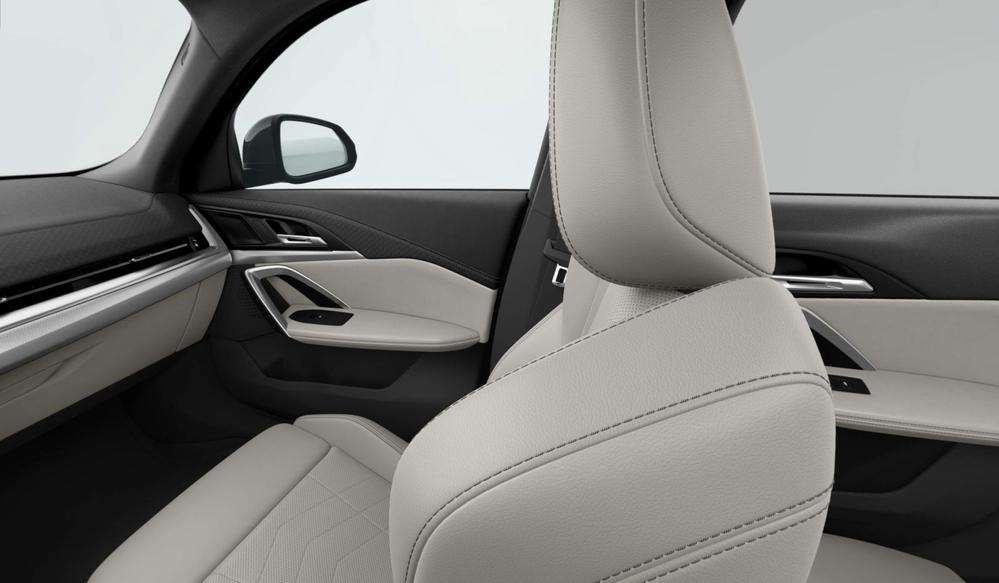 BMW iX2 eDrive20 2024 negro - foto 8