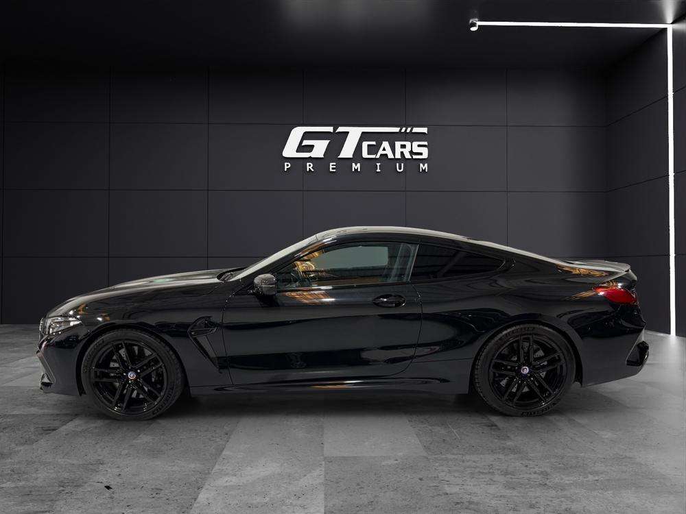 BMW M8 Competition 2022 negro - foto 2