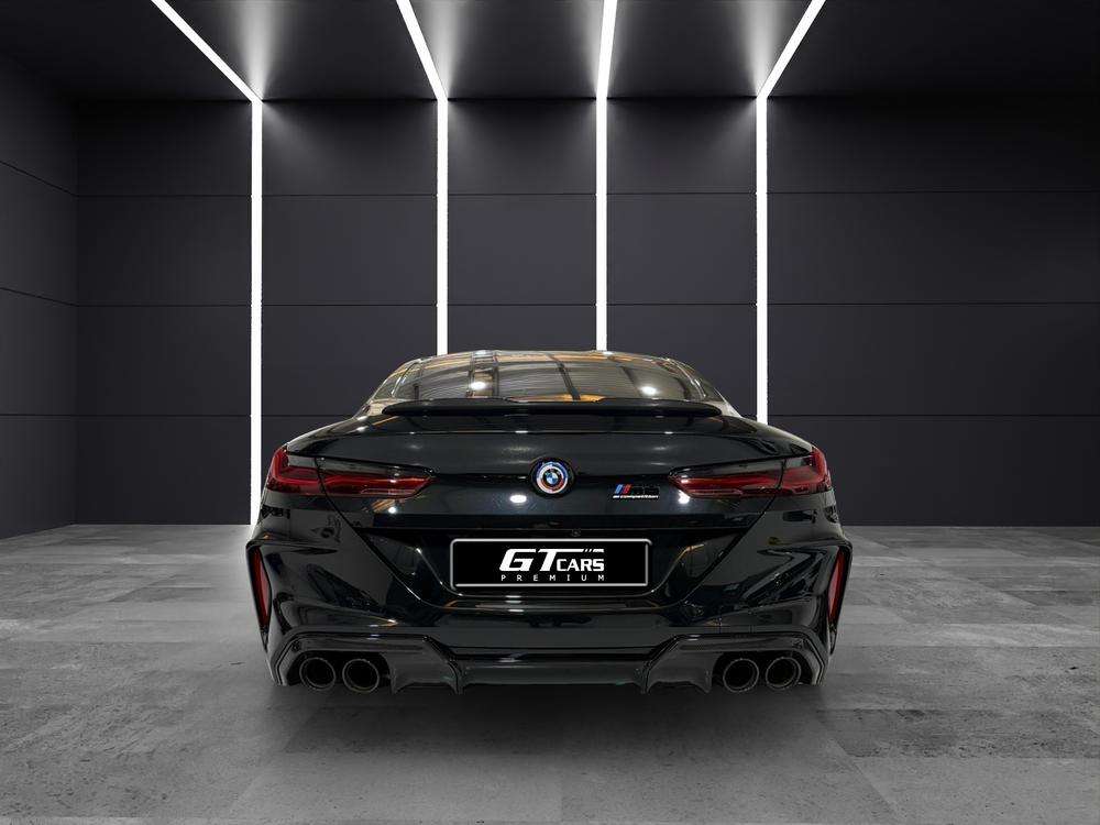 BMW M8 Competition 2022 negro - foto 4