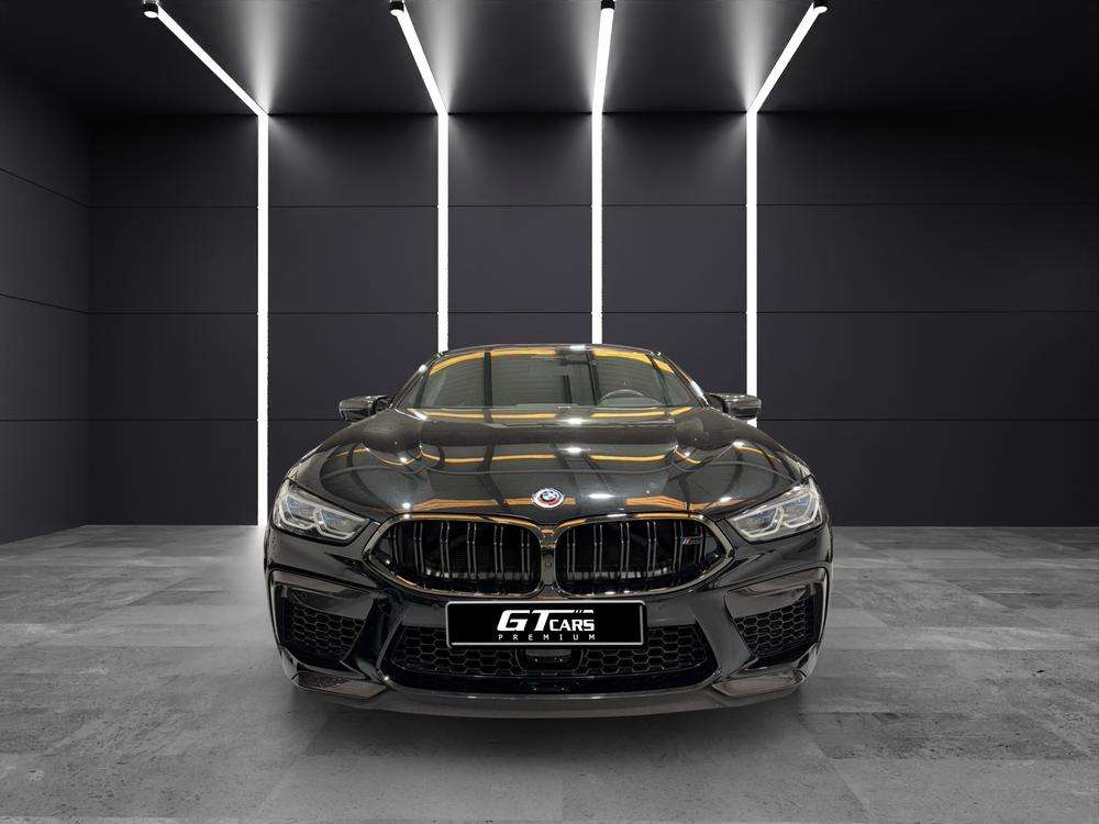 BMW M8 Competition 2022 negro - foto 5