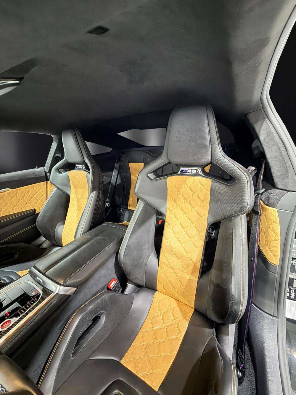 BMW M8 Competition 2022 negro - foto 16
