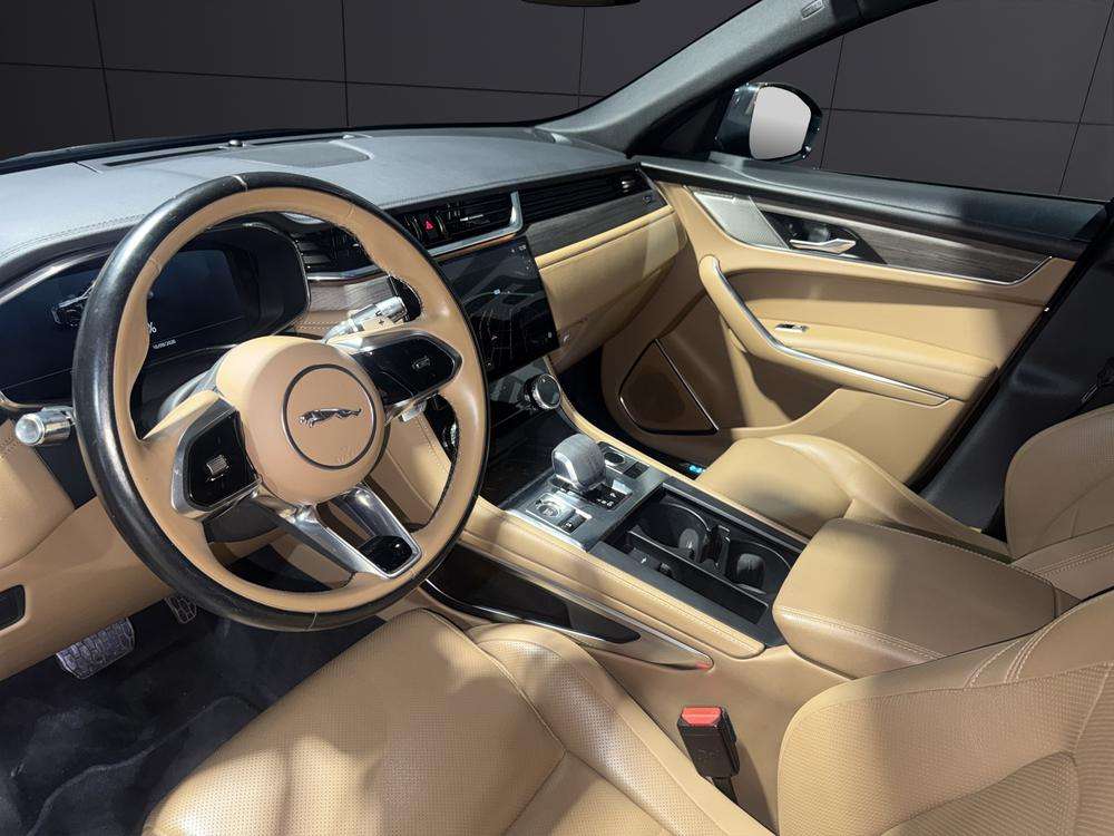 Jaguar Fpace P400e 2021 negro - foto 8