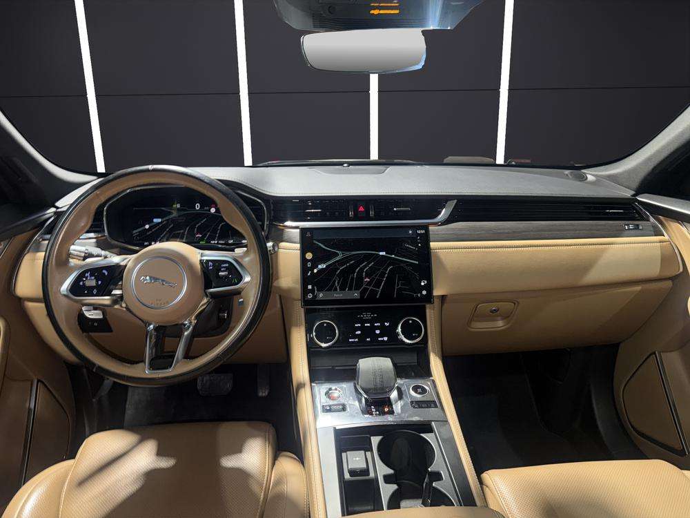 Jaguar Fpace P400e 2021 negro - foto 9