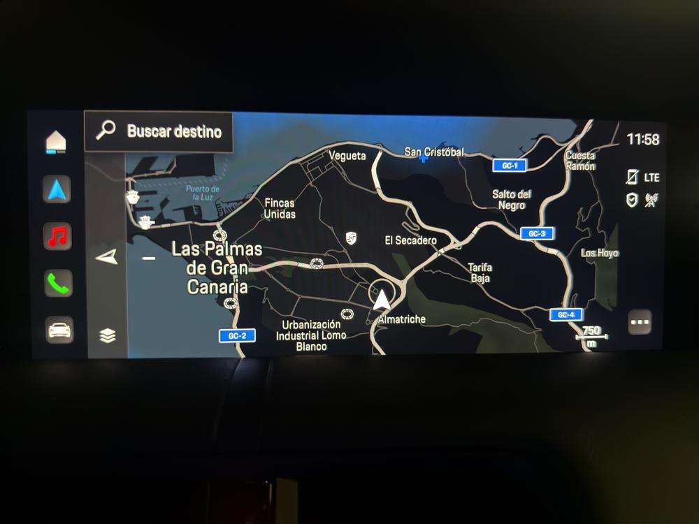 Porsche Taycan . 2021 negro - foto 13