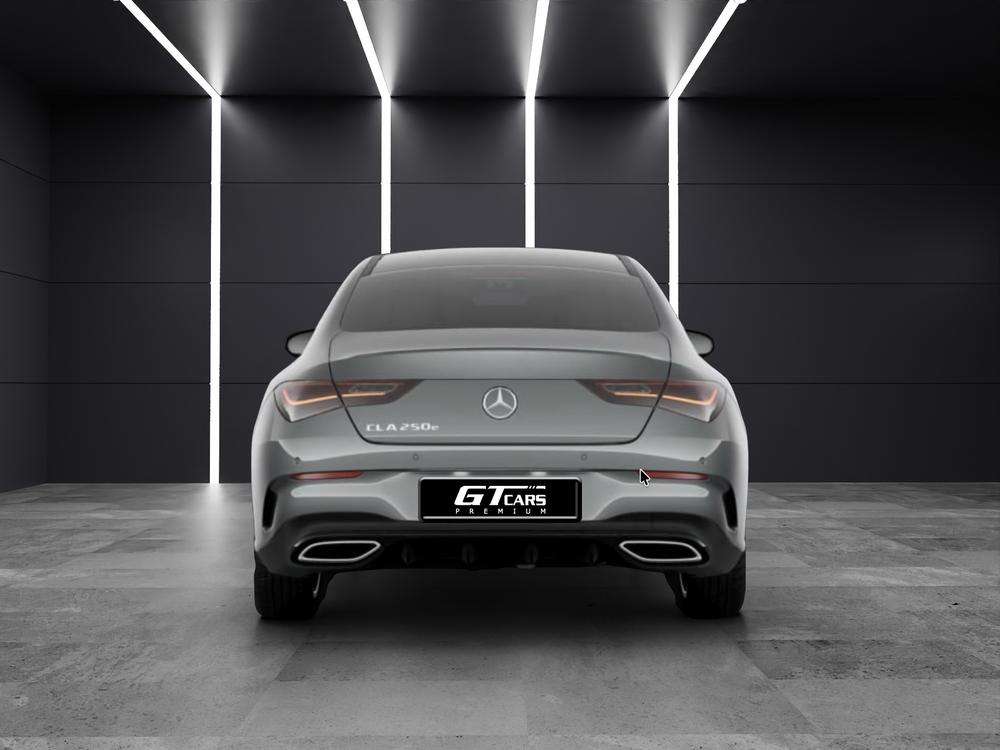 Mercedes-Benz CLA 250e AMG 2025 gris montaña - foto 3