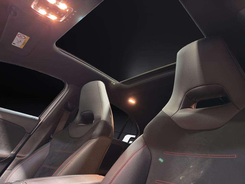 Mercedes-Benz Clase A 250e AMG 2025 plata - foto 13