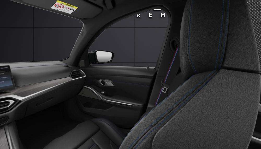 BMW Serie 3 330e xDrive Touring 2023 negro - foto 7