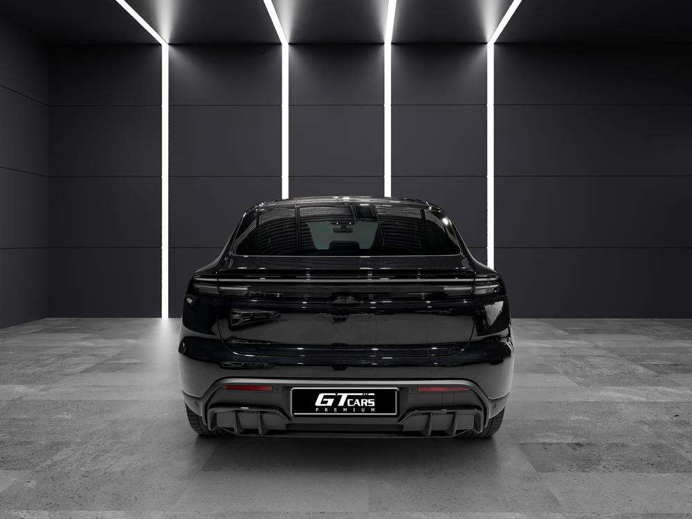 Porsche Macan GTS 2026 negro - foto 5