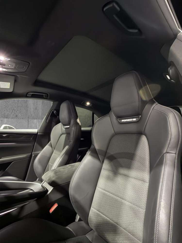 Porsche Macan GTS 2026 negro - foto 16