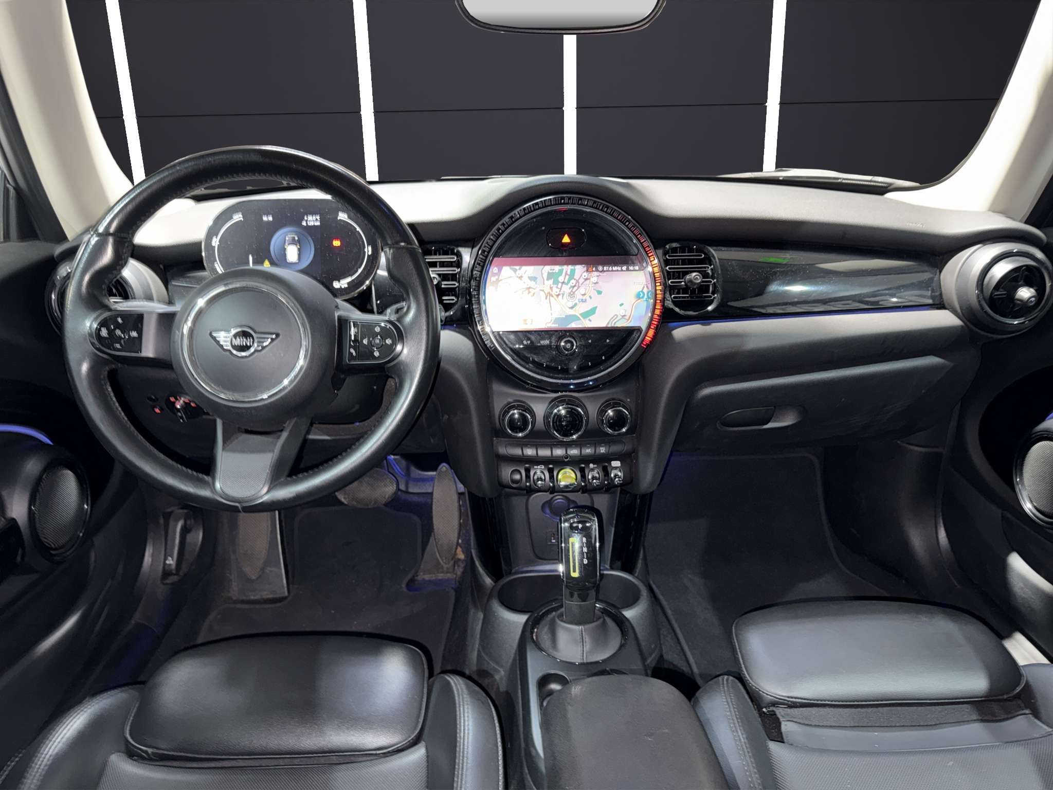 Mini Cooper SE 2022 rojo - foto 10