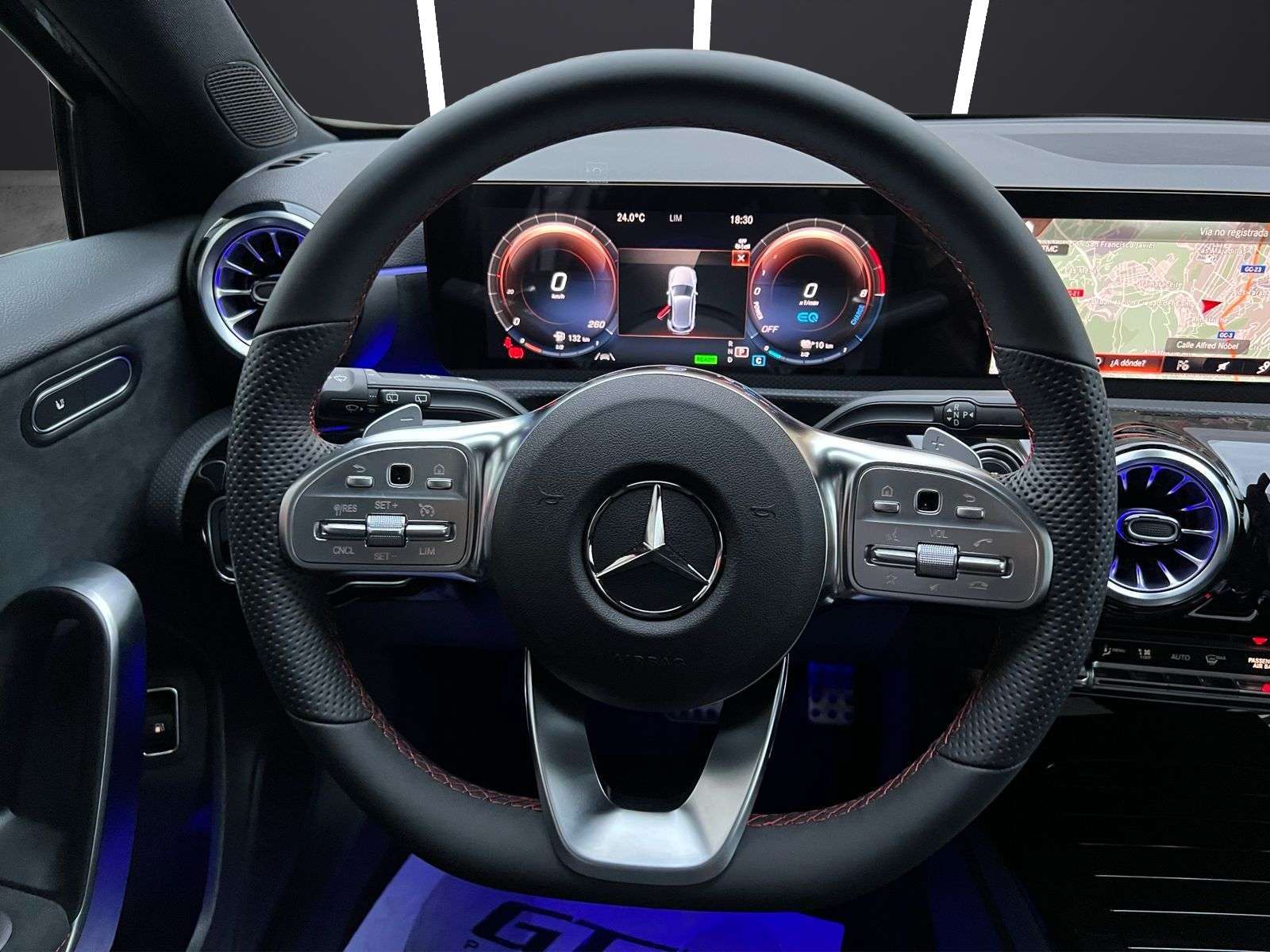 Mercedes-Benz Clase A 250e AMG 2022 gris - foto 11