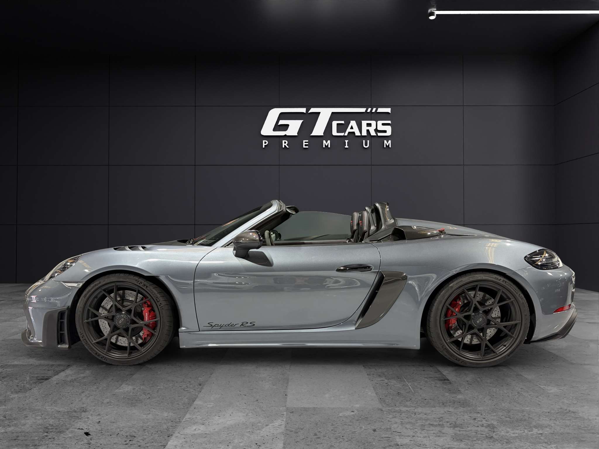 Porsche 718 Spyder RS 2024 gris - foto 2