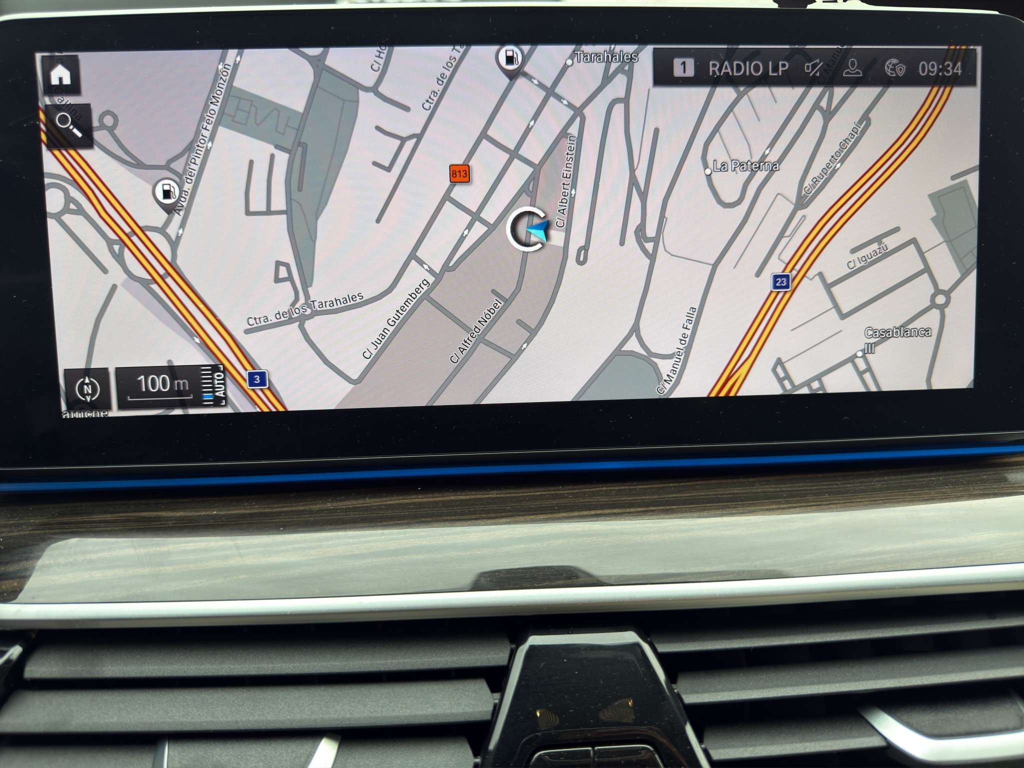 BMW Serie 5  530e 2022 azul - foto 14