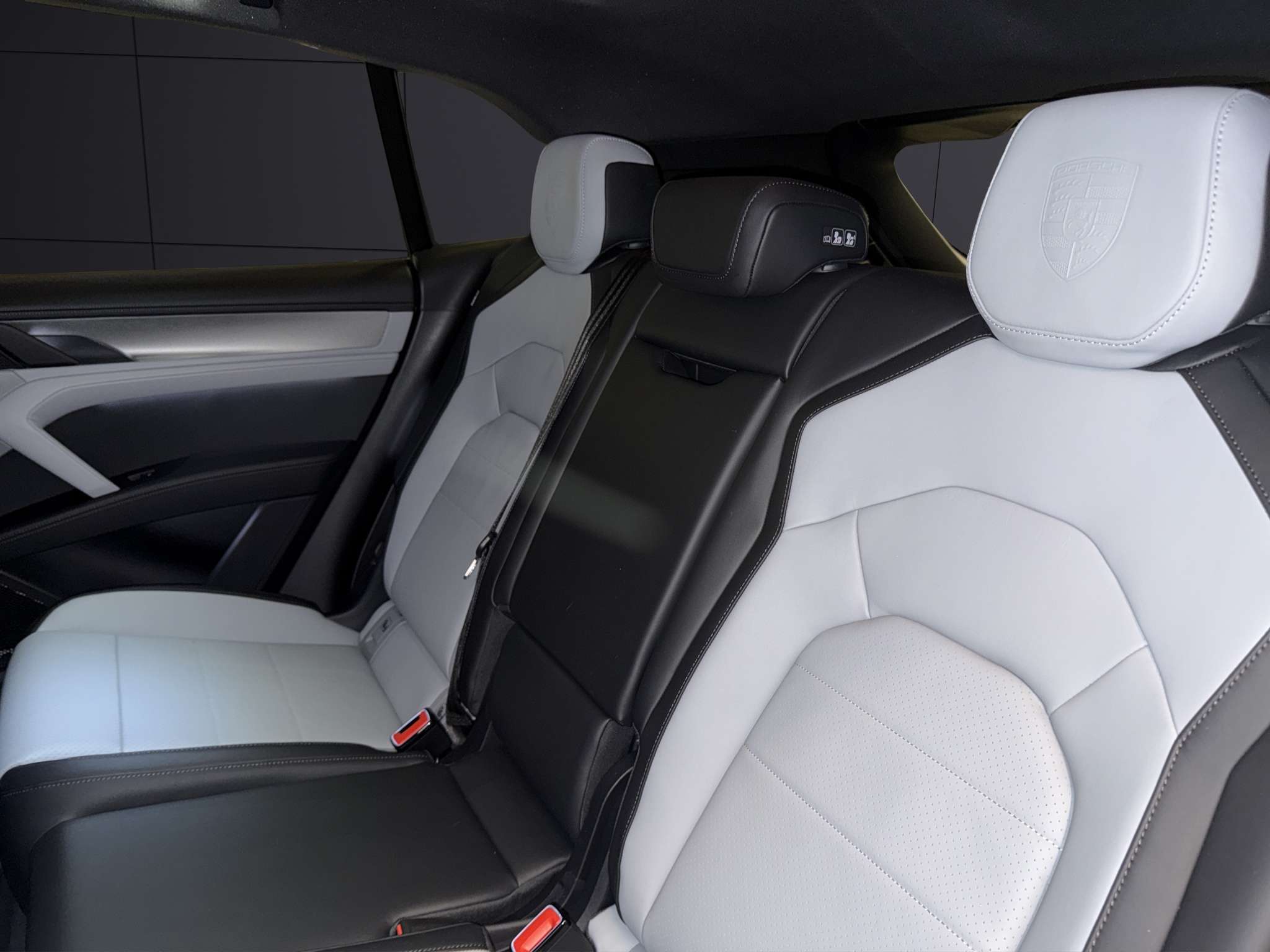 Porsche Cayenne SUV ELECTRIC 2026 azul marino - foto 11
