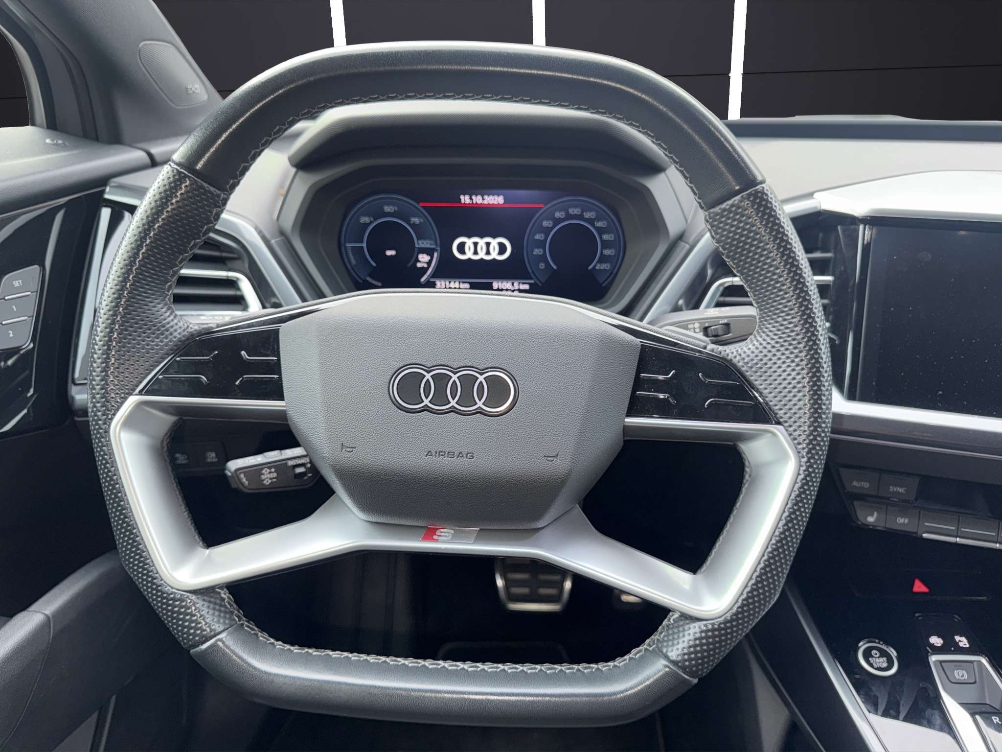 Audi Q4 Sportback 45 E-Tron 2024 gris - foto 10