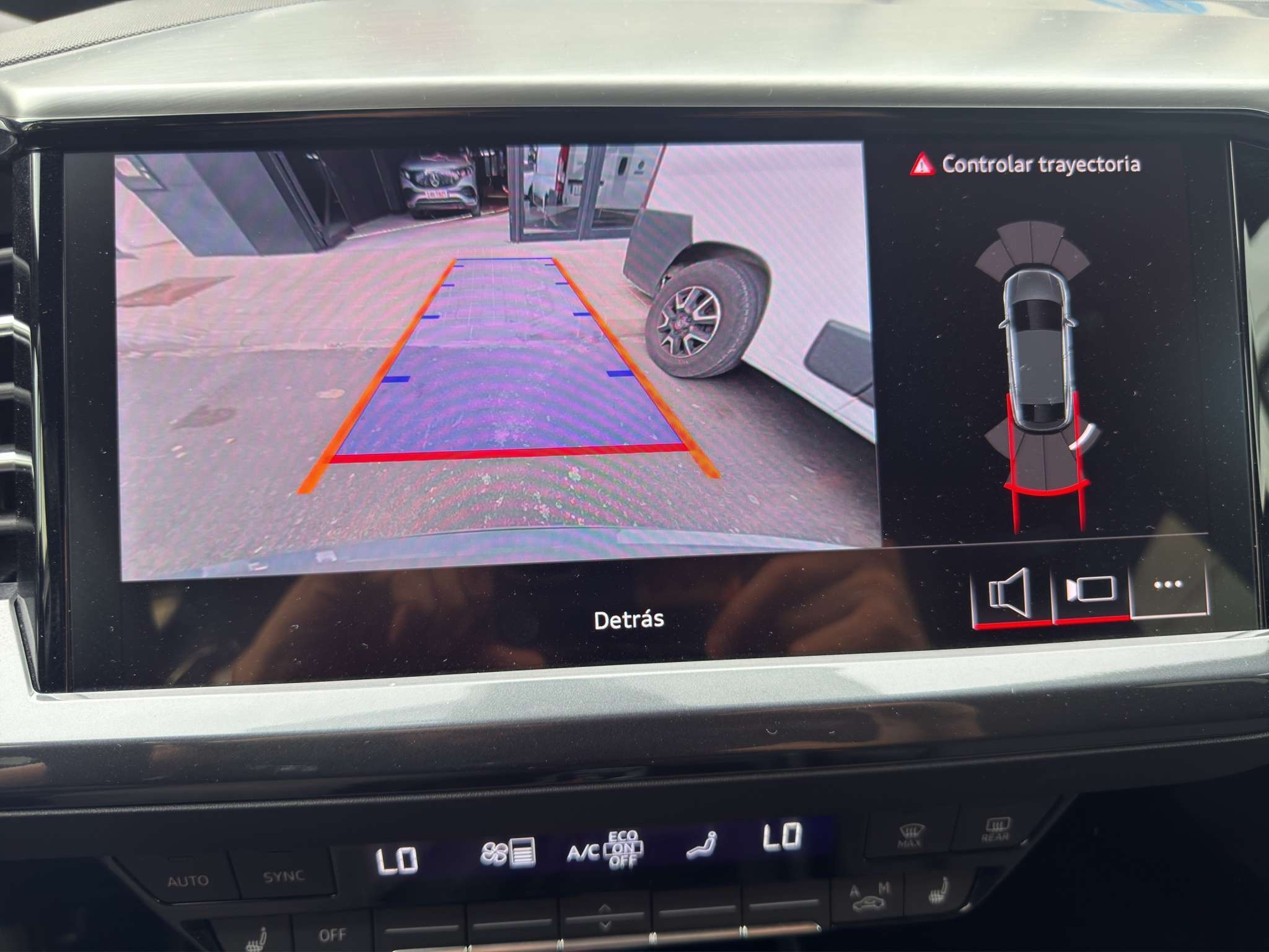 Audi Q4 Sportback 45 E-Tron 2024 gris - foto 13