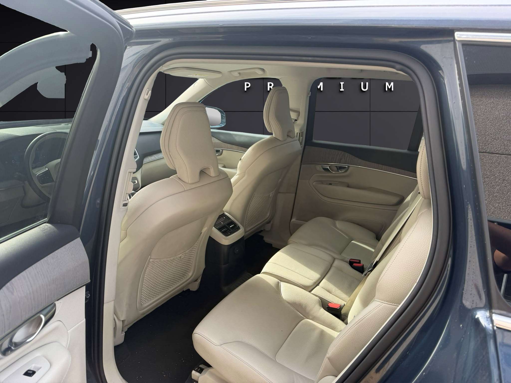 Volvo Xc-90 2.0 T8 AWD Recharge Auto 2024 azul - foto 10