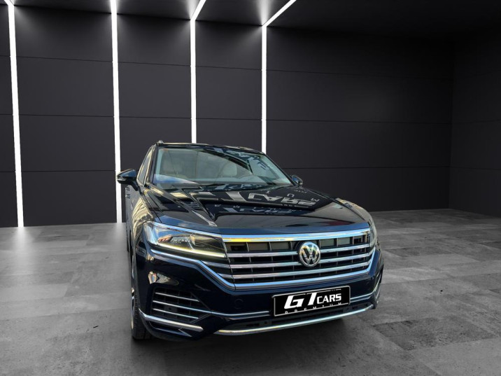 Volkswagen Touareg 3.0 V6 TDI 2018 negro