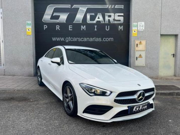 Mercedes-Benz CLA 180 AMG 2023 blanco